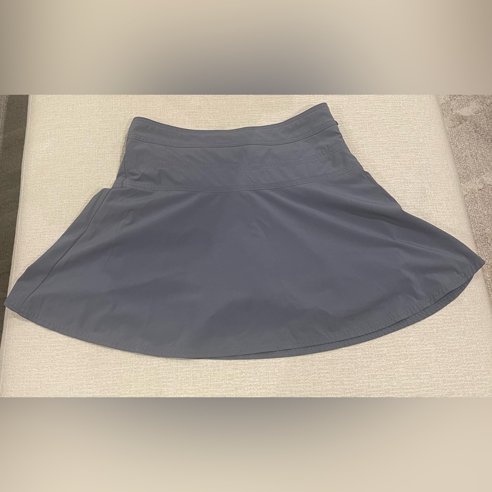 Athleta skirt, size 6. Worn one time! 

Blue, neutral tennis skirt.